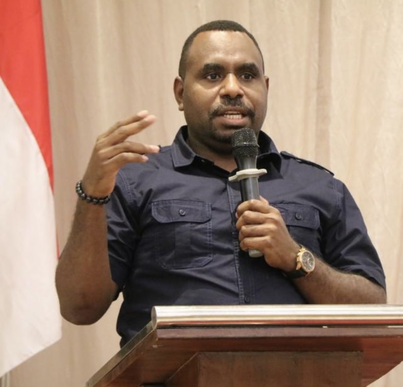 Bawaslu Kab./Kota Periode 2023-2028 Resmi dilantik, Ketua Bawaslu Papua Barat Ucapkan Terimakasih Kepada Anggota Bawaslu Kab./Kota Periode 2018-2023