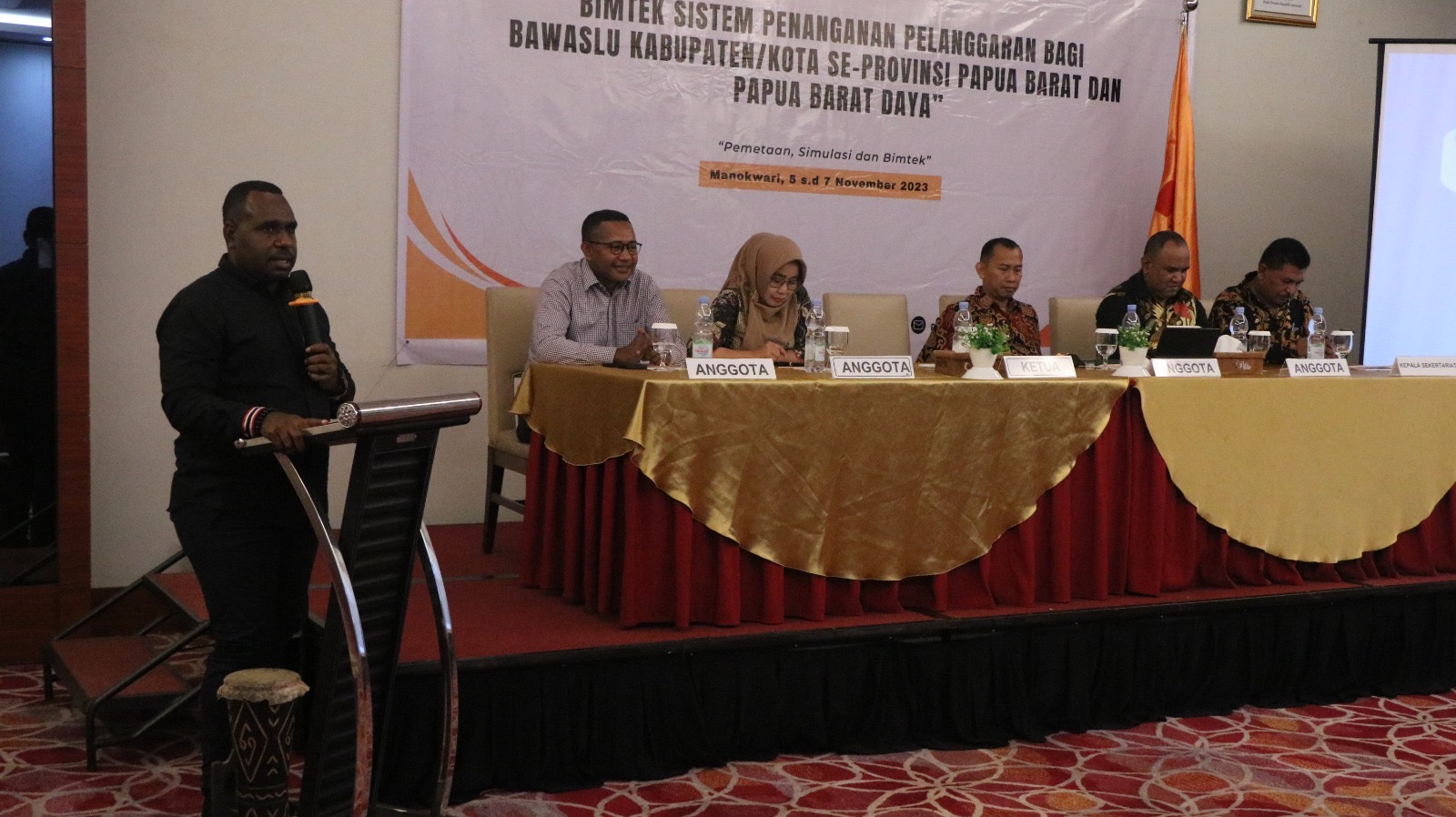 Bawaslu Papua Barat Gelar Bimtek Penanganan Pelanggaran Bagi Bawaslu se Provinsi Papua Barat dan Papua Barat Daya