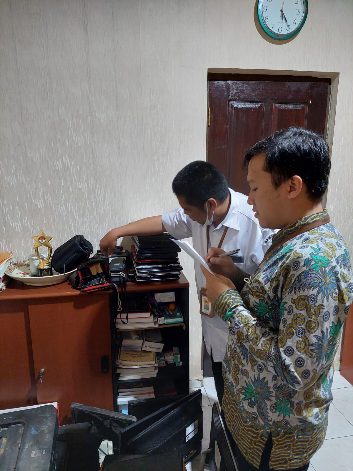 Bawaslu Lakukan Monitoring dan Evaluasi Pengelolaan Barang Milik Negara di Bawaslu Provinsi Papua Barat