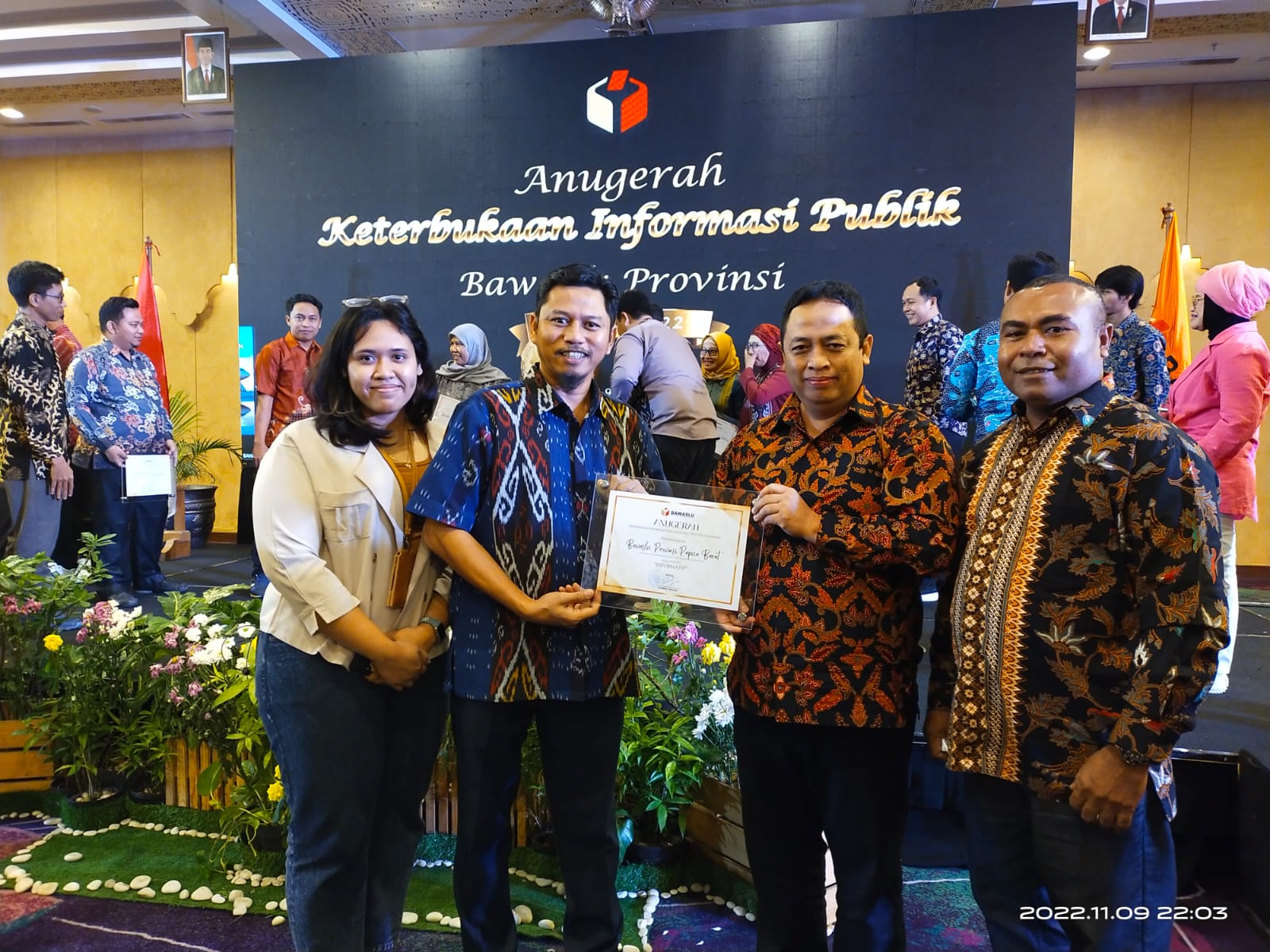 Bawaslu Papua Barat Raih Predikat Sebagai Bawaslu Informatif