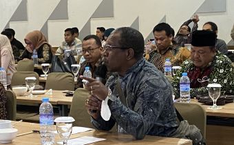 Bahas Draft Perbawaslu Kehumasan, Agustinus Simson Naa: Pengembangan SDM Pengelola Kehumasan Perlu Diatur