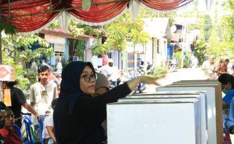 Awasi Proses Pemungutan Di Teluk Wondama, Menahen: Masyarakat Berperan Penting Dalam Demokrasi