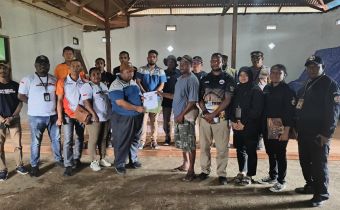 Awasi Distribusi Logistik Hingga Tingkat Kabupaten, Nortbertus: Komitmen Bawaslu Kawal Pemilu Hingga Sukses