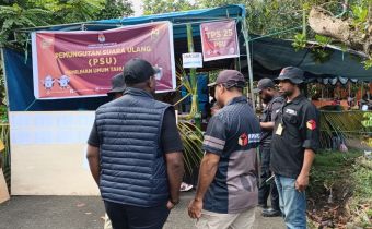 Bawaslu PB Awasi Secara Langsung Pelaksanaan PSU di Kab. Manokwari