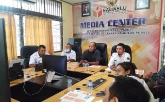 Bawaslu Provinsi Papua Barat Gelar Rapat Koordinasi Penyusunan Laporan Hukum dan Laporan Kehumasan Tahun 2020