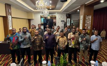 Perkuat Strategi Komunikasi Pilkada 2024, Bawaslu Teluk Bintuni Hadiri Bimtek Pengelolaan Kehumasan